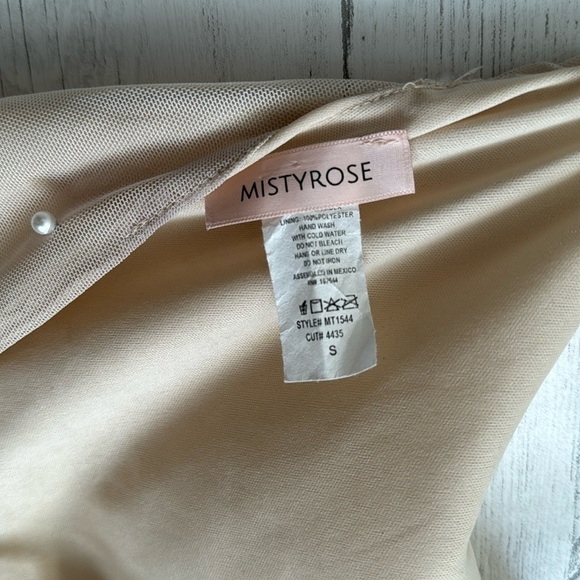 MistyRose Sheer Pearl Studs Open Back Crop Top | SIZE S - Picture 4 of 8